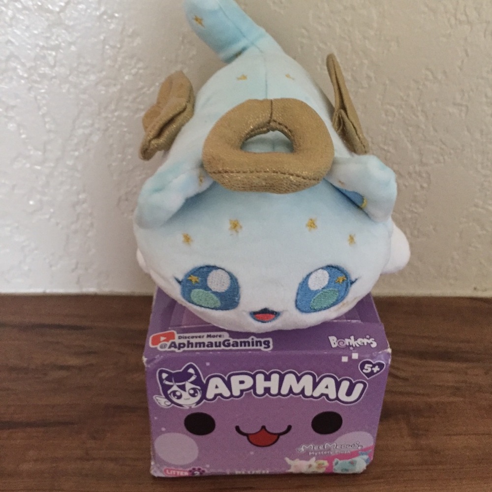 Aphmau Plush Stuffed Animal - Light Blue with Gold Accents